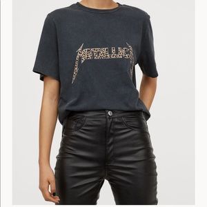 ISO I am Wanting to buy this in size Med or large